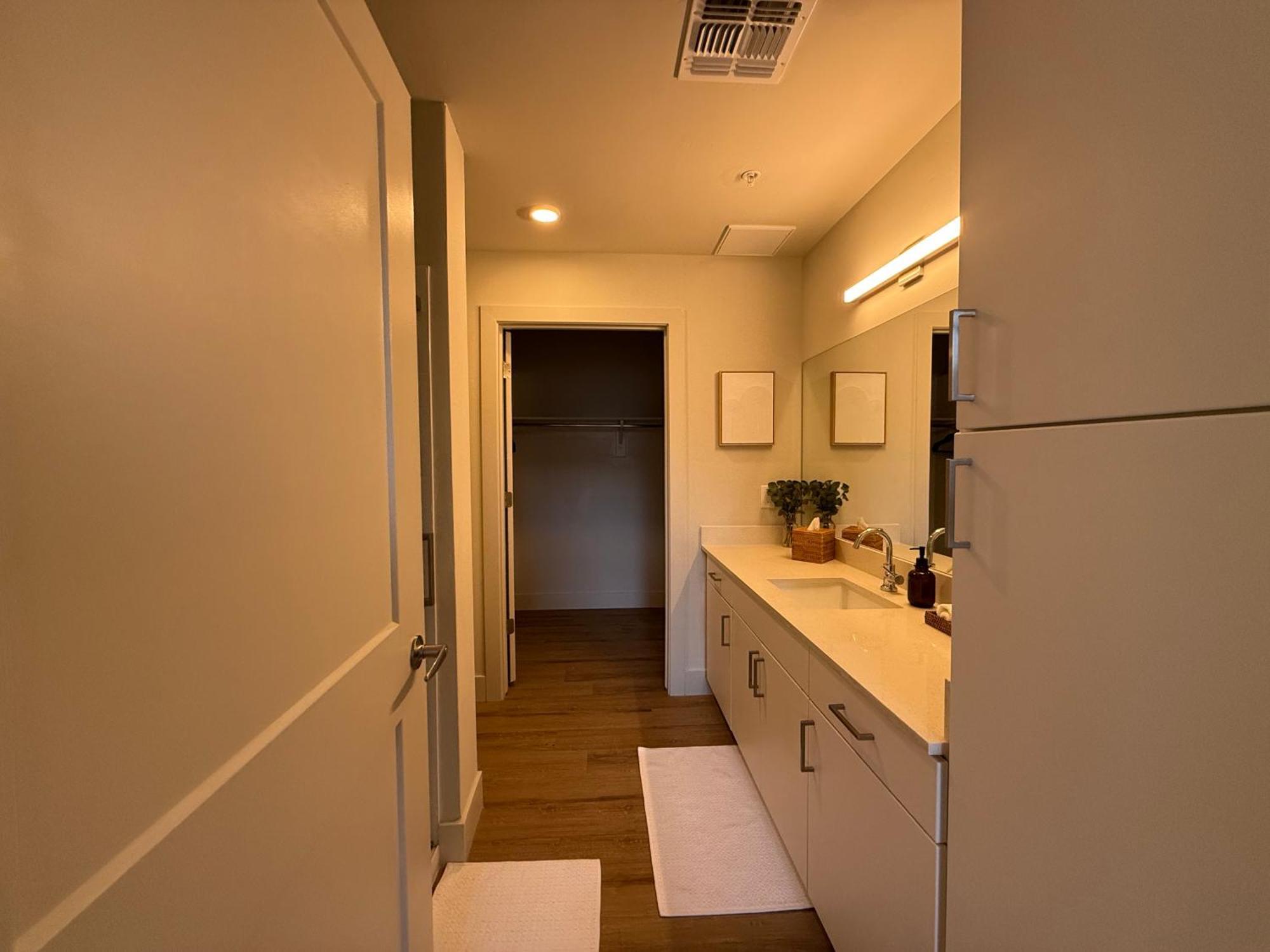 Apartment Desert Zen House